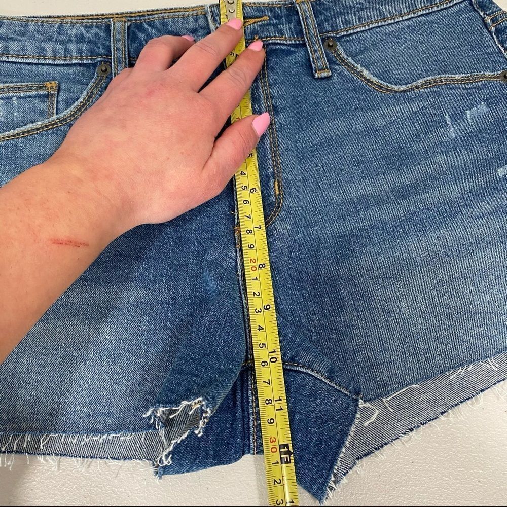 UNIVERSAL THREAD Distressed Raw Hem Jean Shorts - Picture 6 of 10